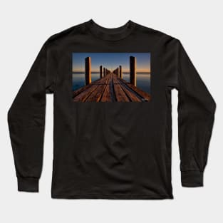 Q U I N D A L U P Long Sleeve T-Shirt